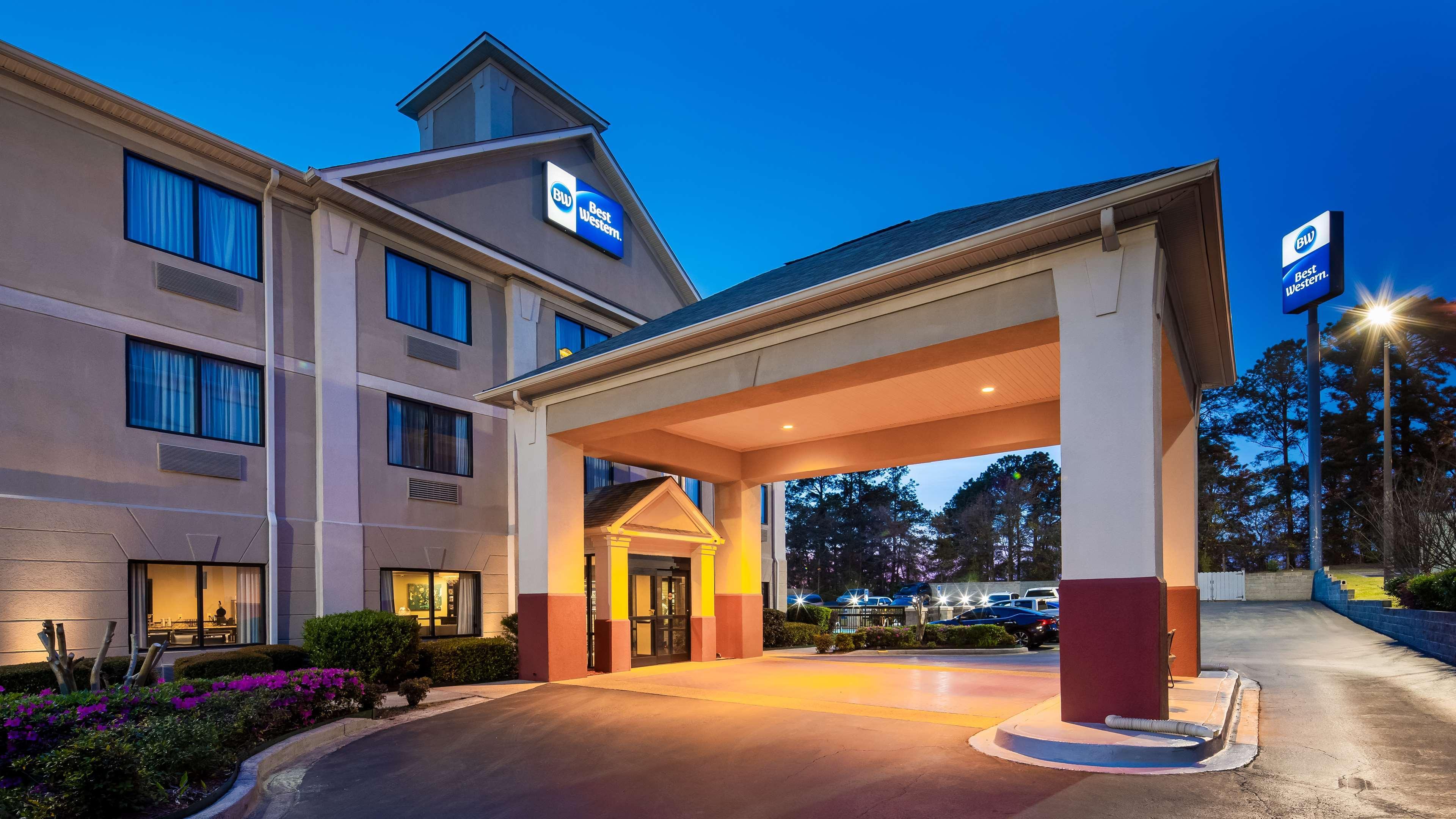 Best Western Augusta West Экстерьер фото