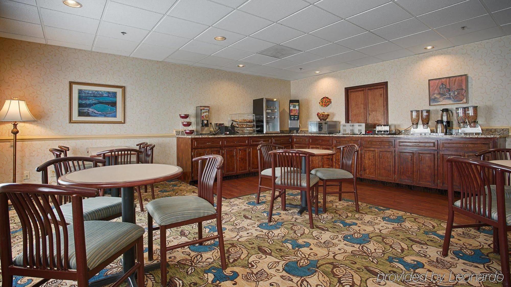 Best Western Augusta West Экстерьер фото
